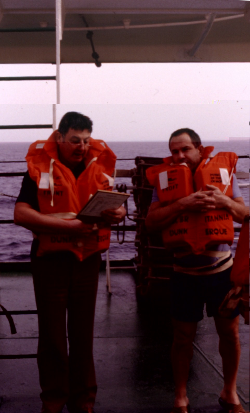 IM023.JPG (199047 bytes)
